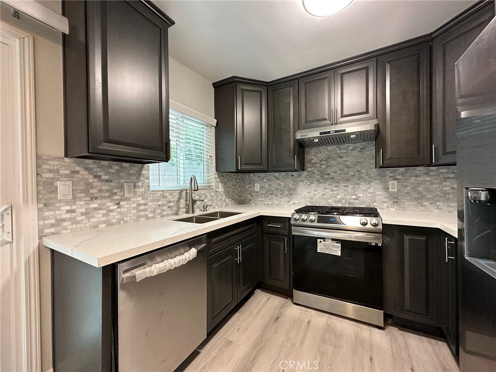 260 Linda Rosa Avenue 7