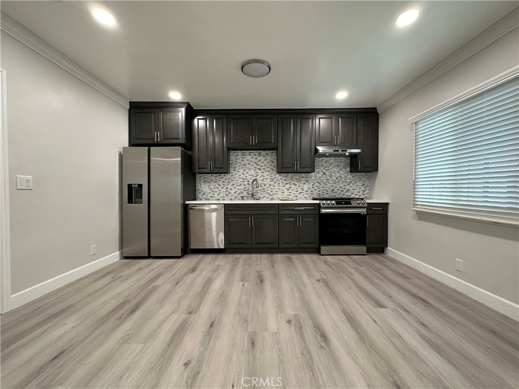 39 N Sierra Bonita Avenue A