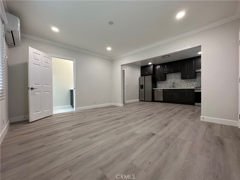 39 N Sierra Bonita Avenue A