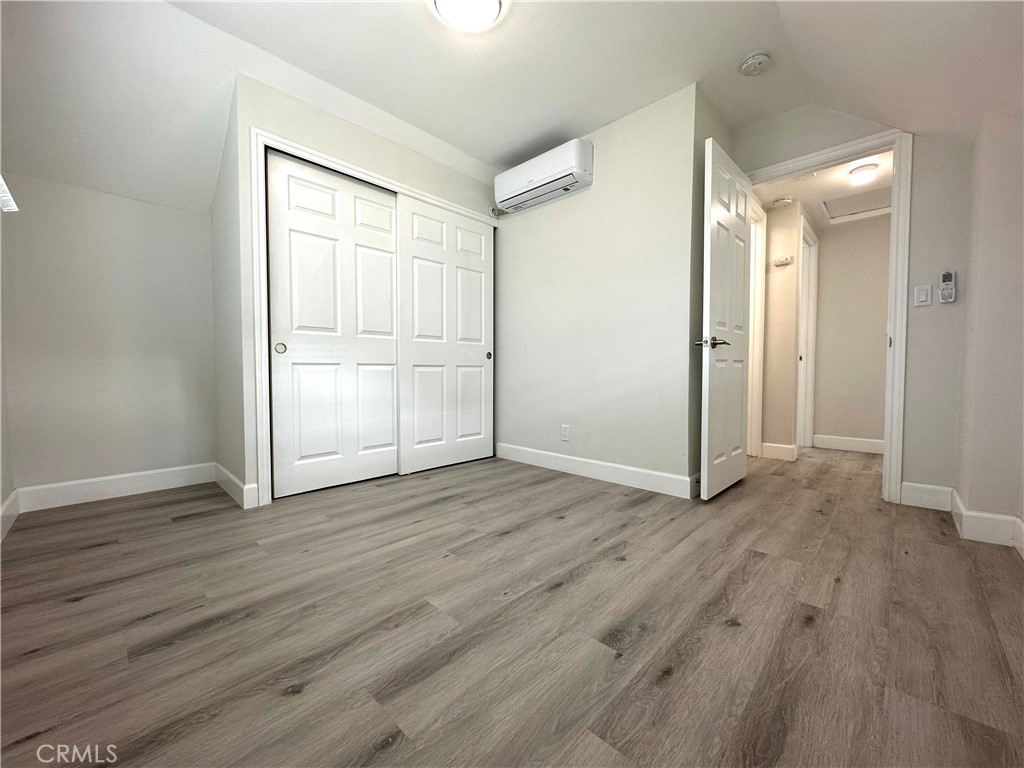 39 N Sierra Bonita Avenue B