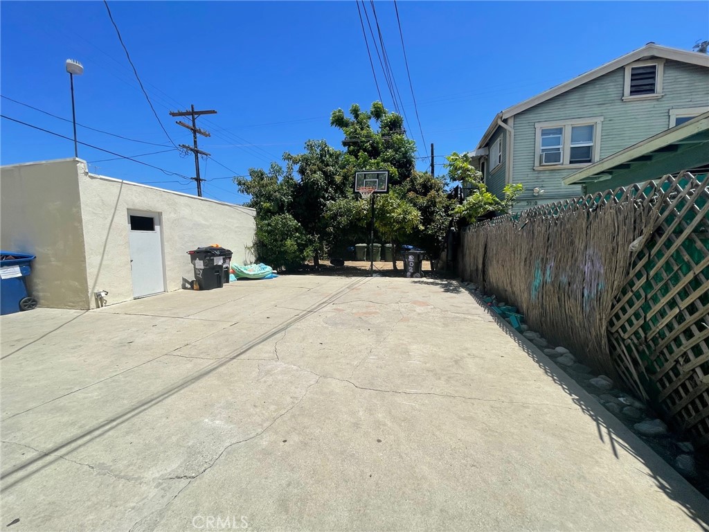 2018 W 39th Street