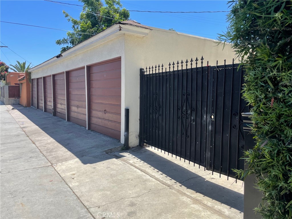 2018 W 39th Street