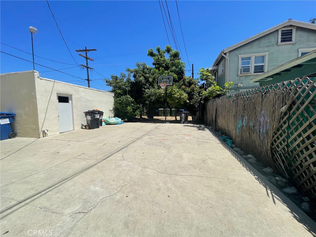 2018 W 39th Street