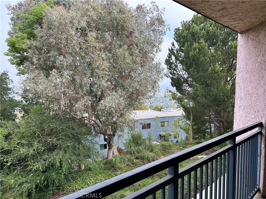 4499 Via Marisol 327