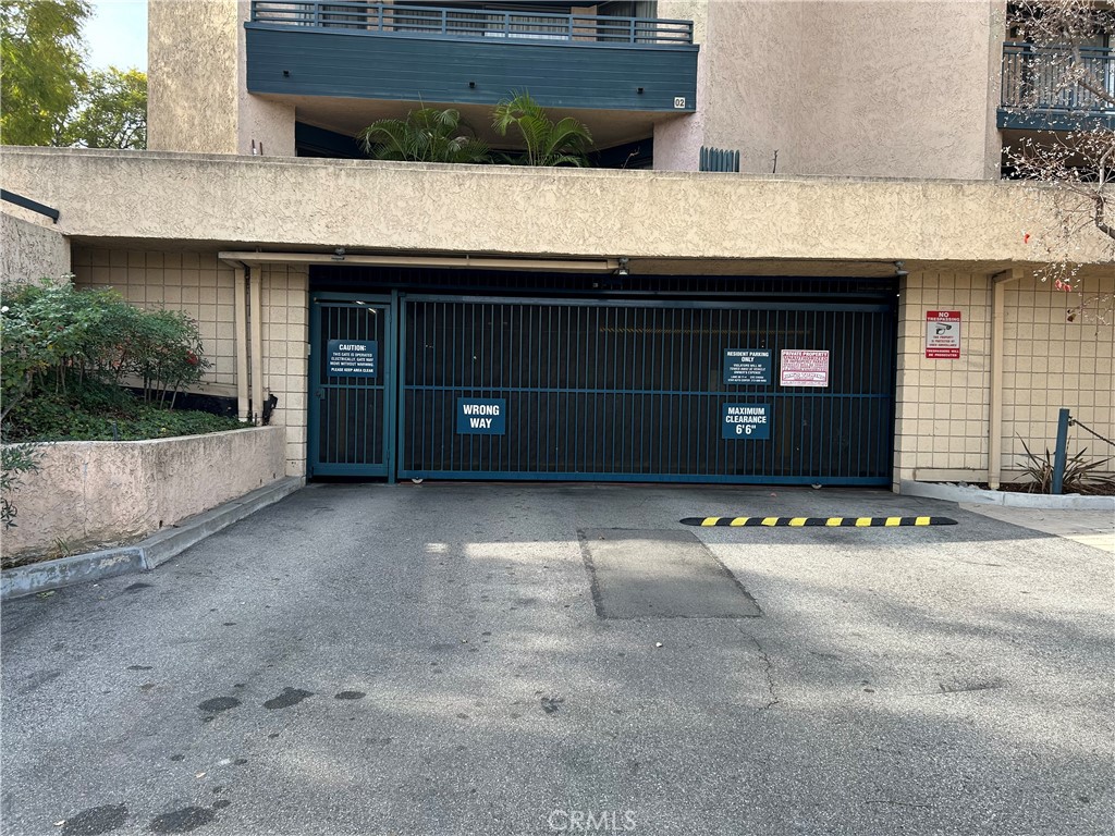 4499 Via Marisol 327