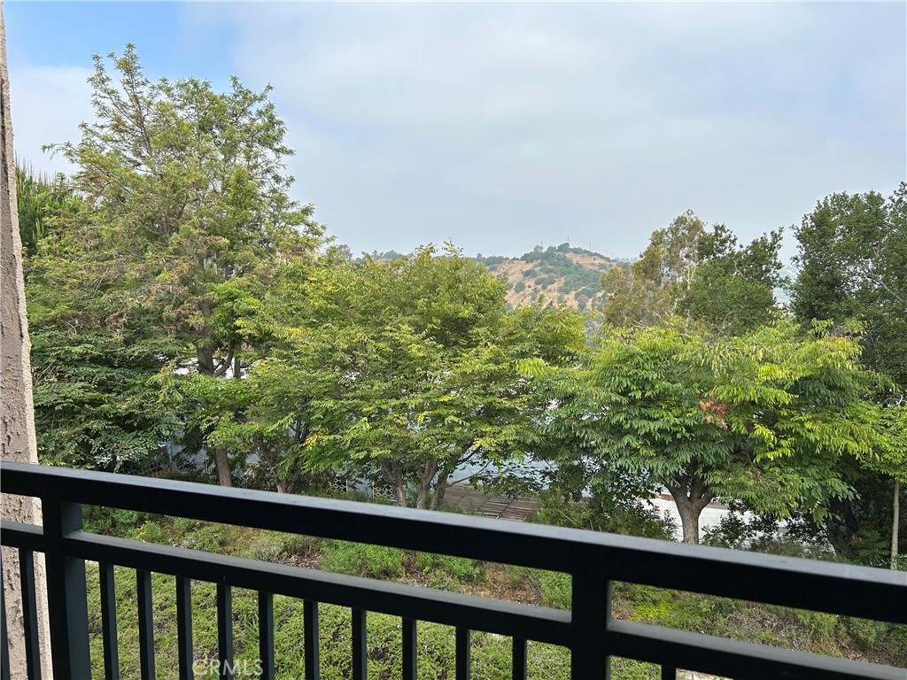 4499 Via Marisol 327