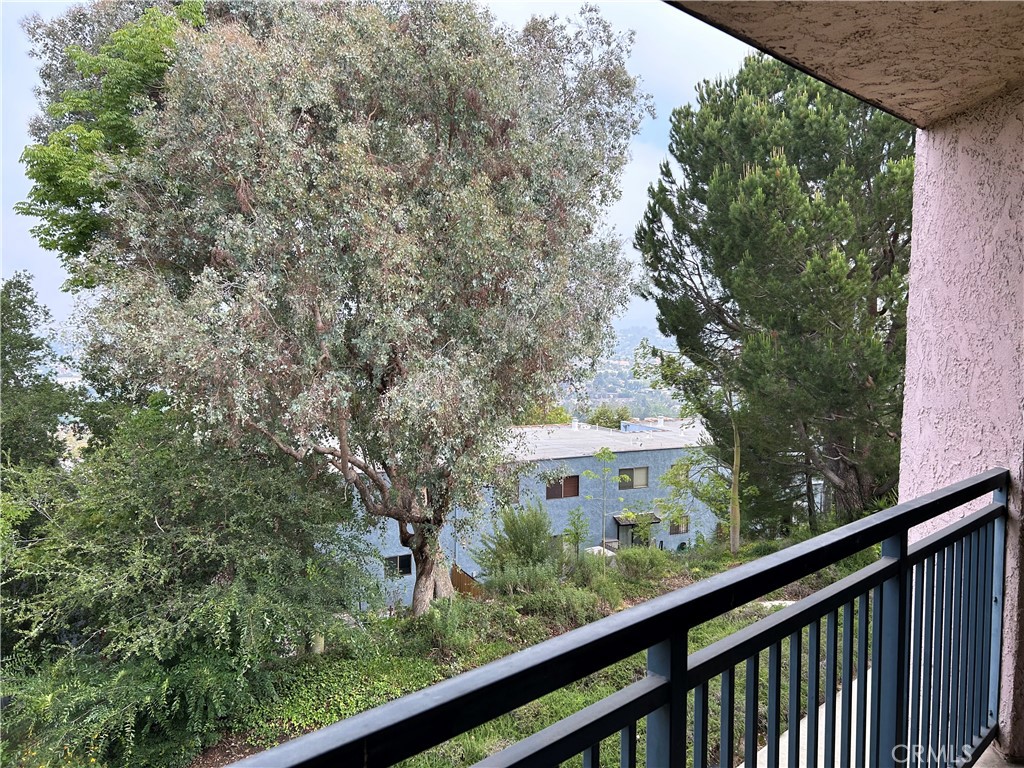 4499 Via Marisol 327