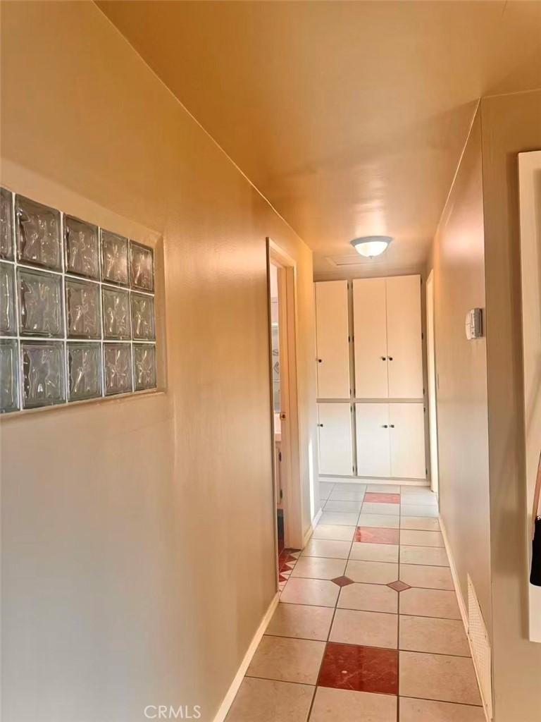 3818 S Nearpoint Drive