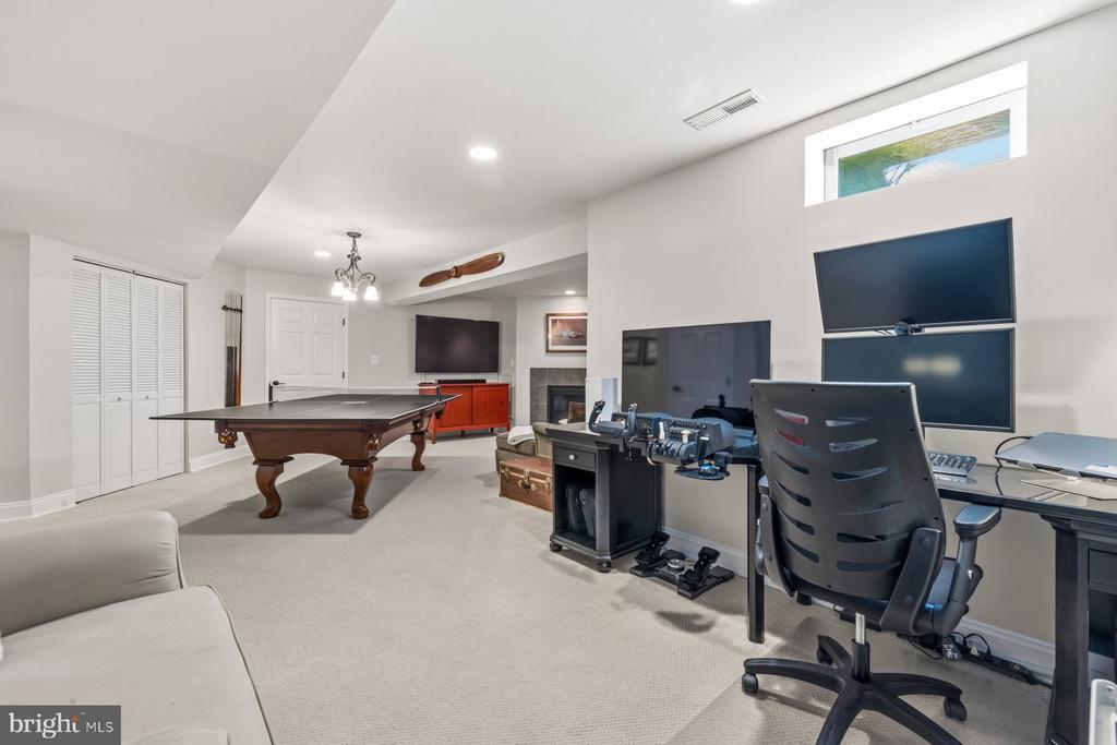 1204 LONGBOW ROAD