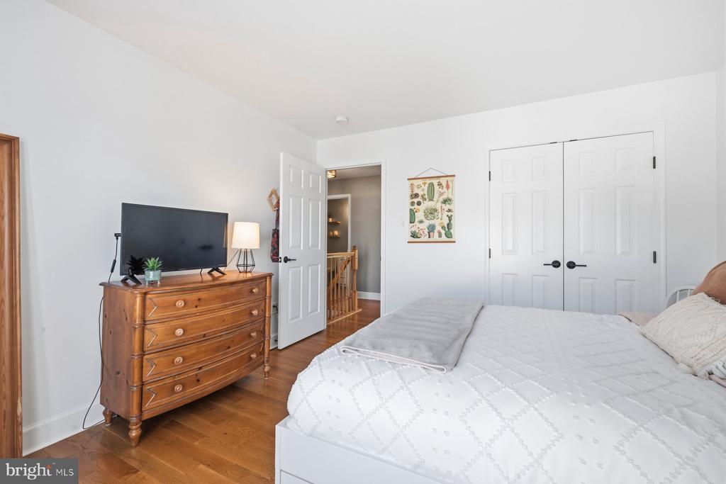 1204 LONGBOW ROAD