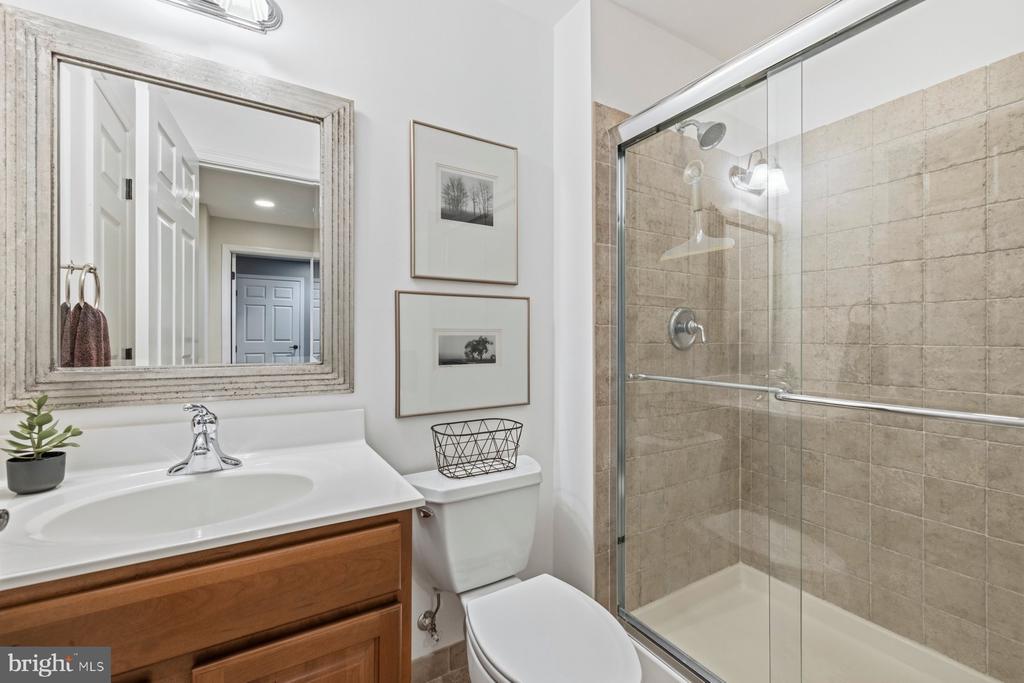 1204 LONGBOW ROAD