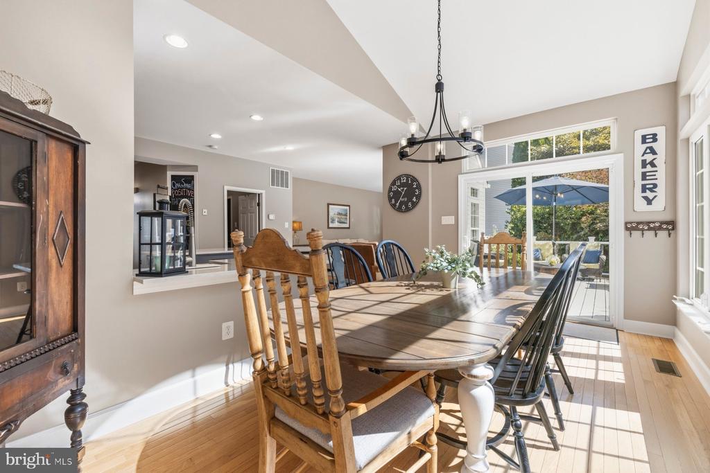 1204 LONGBOW ROAD