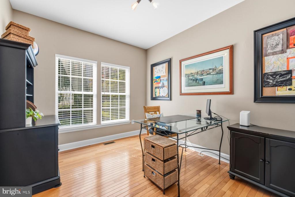1204 LONGBOW ROAD