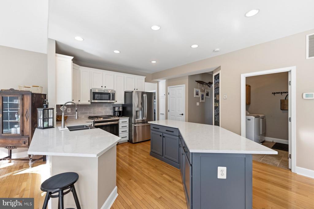 1204 LONGBOW ROAD