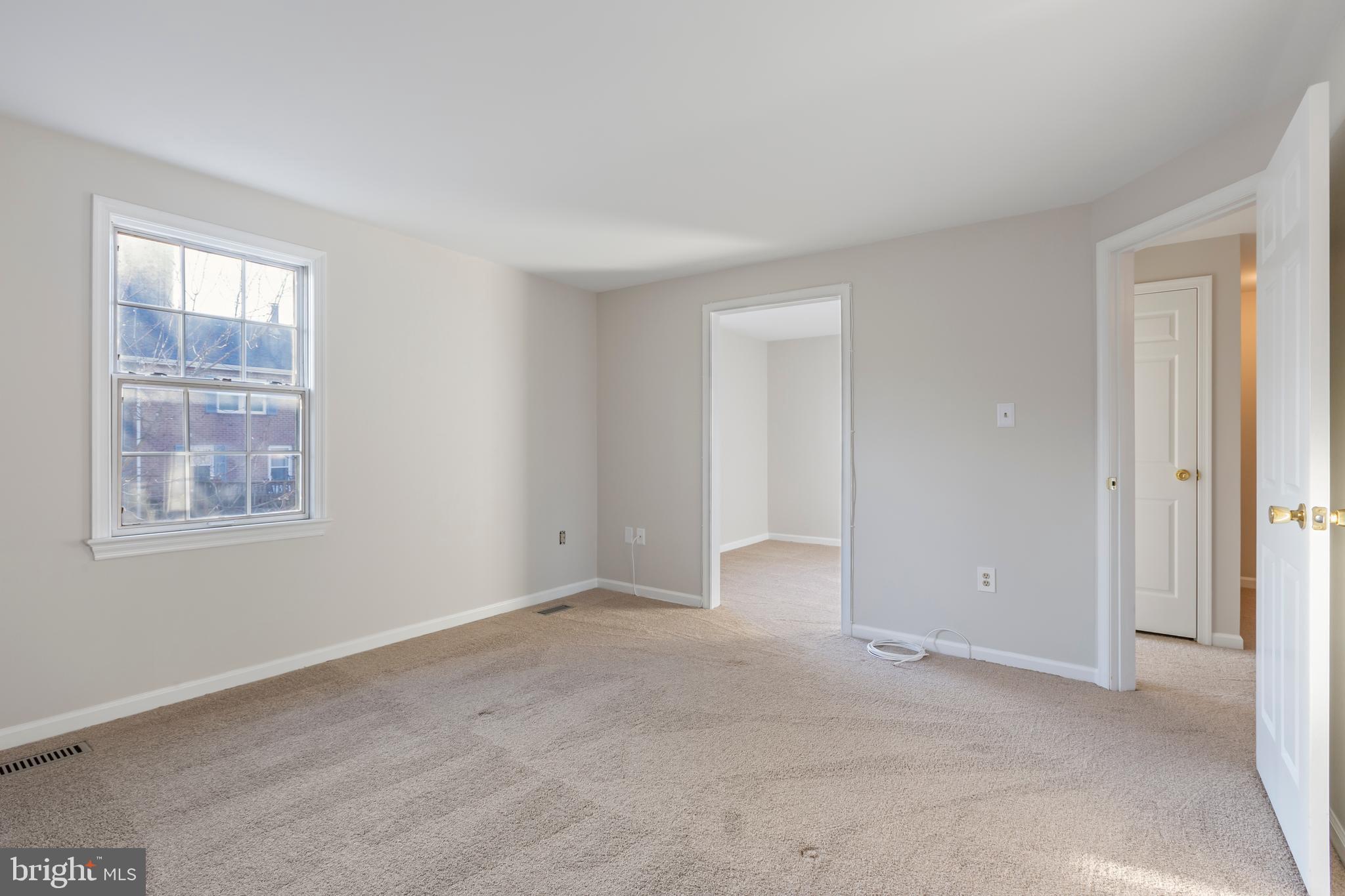 7984 WINDSAIL COURT