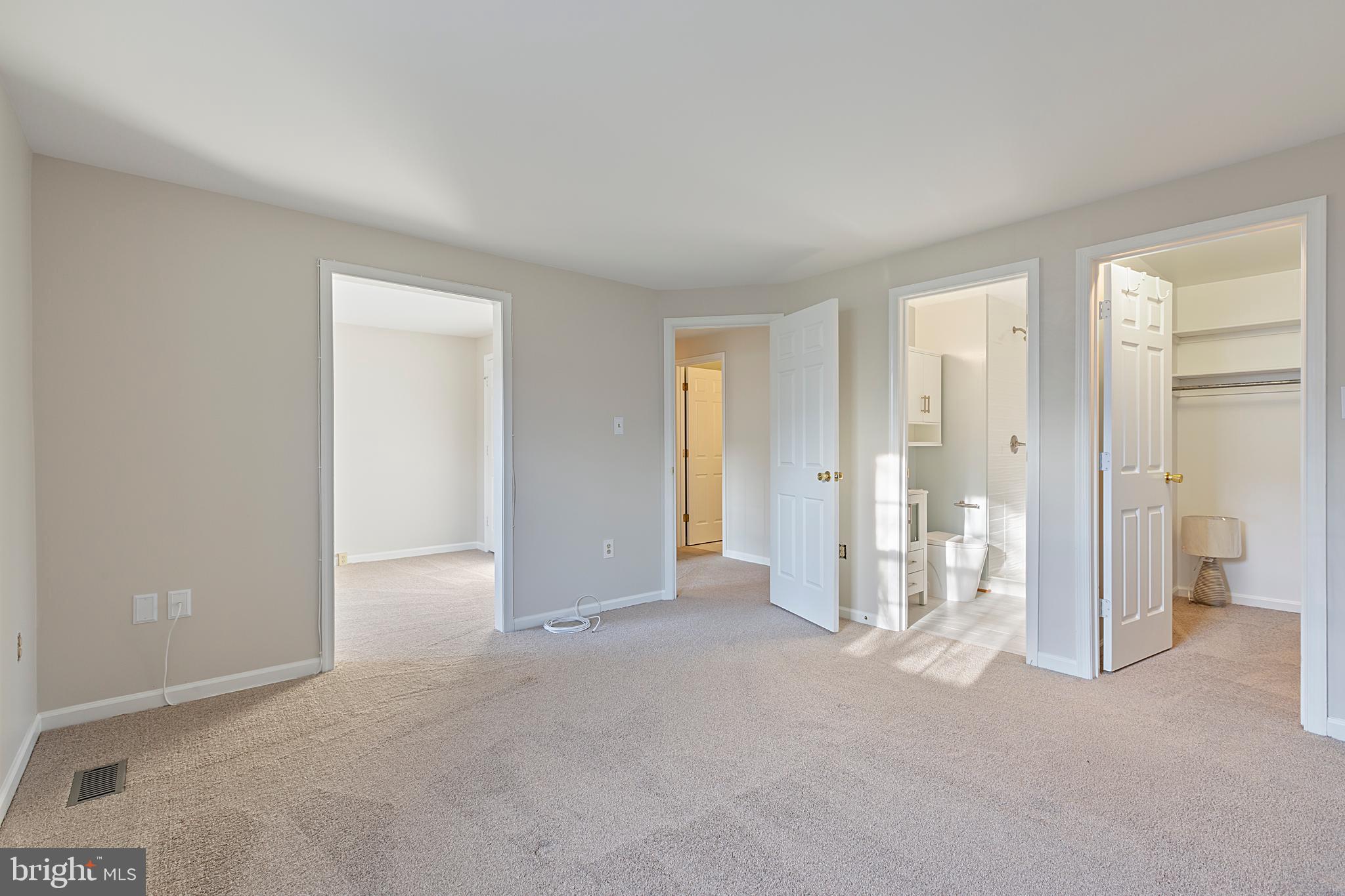 7984 WINDSAIL COURT