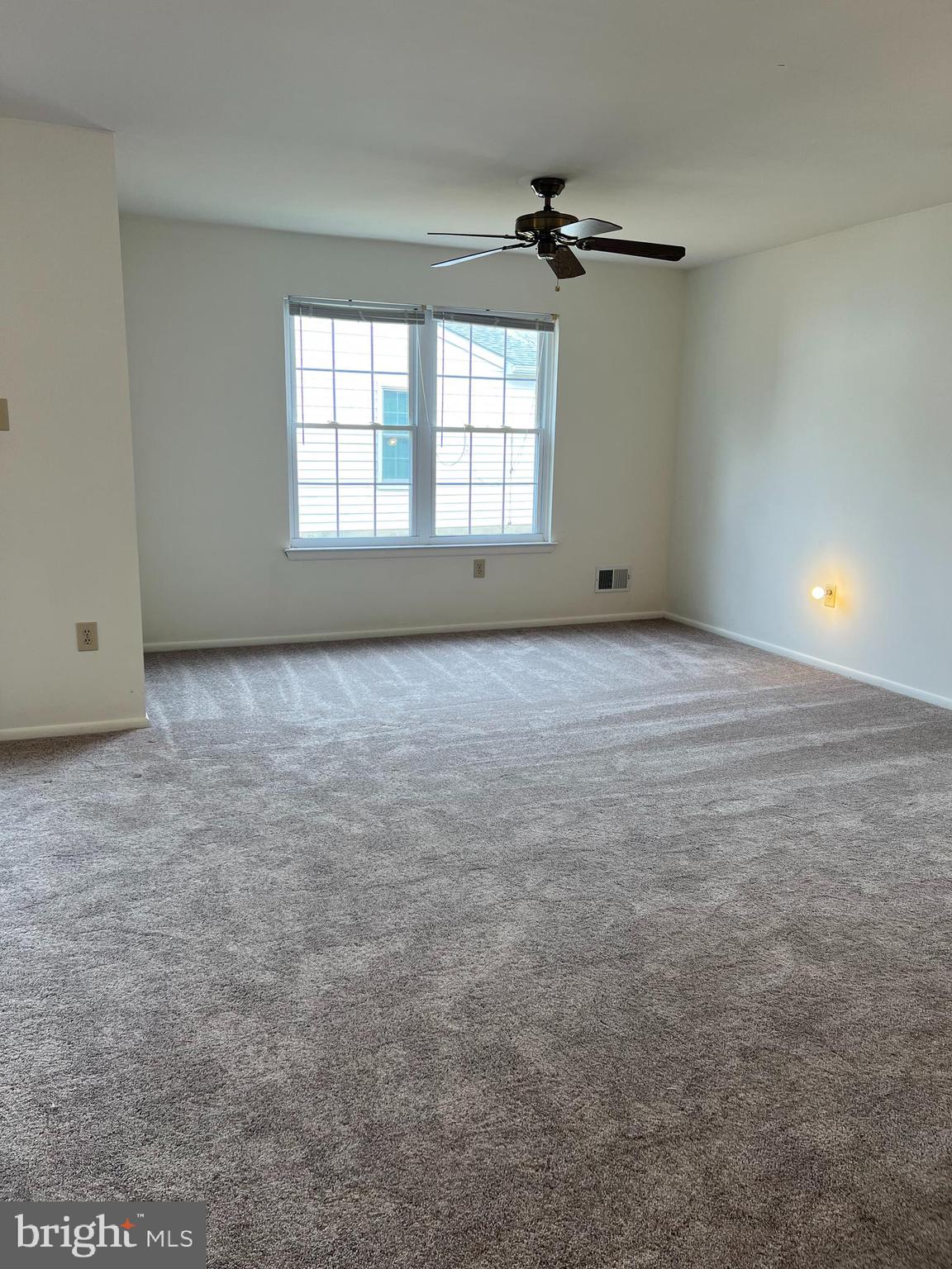 5639 CRABAPPLE DRIVE