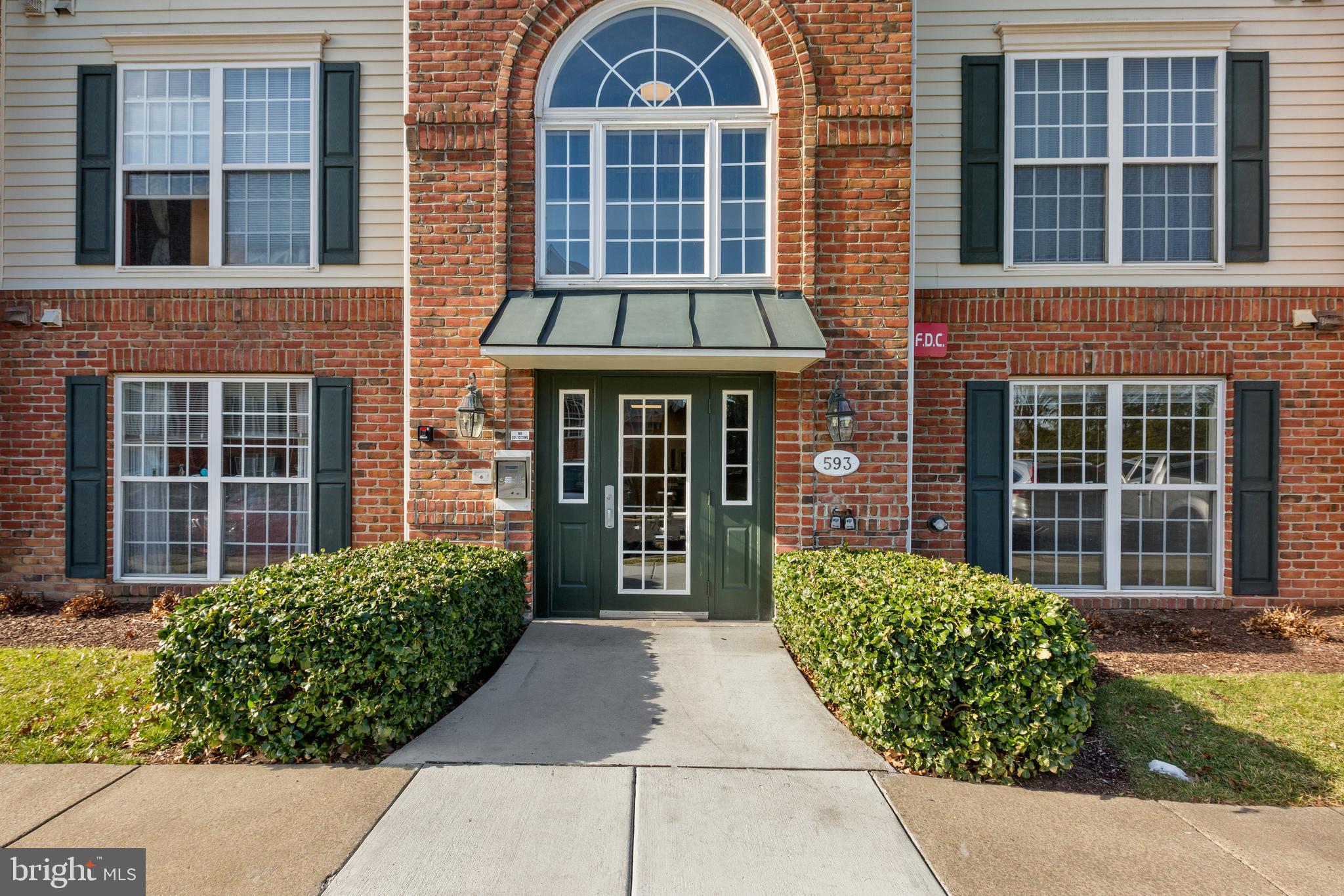 593 CAWLEY DRIVE 3 1D