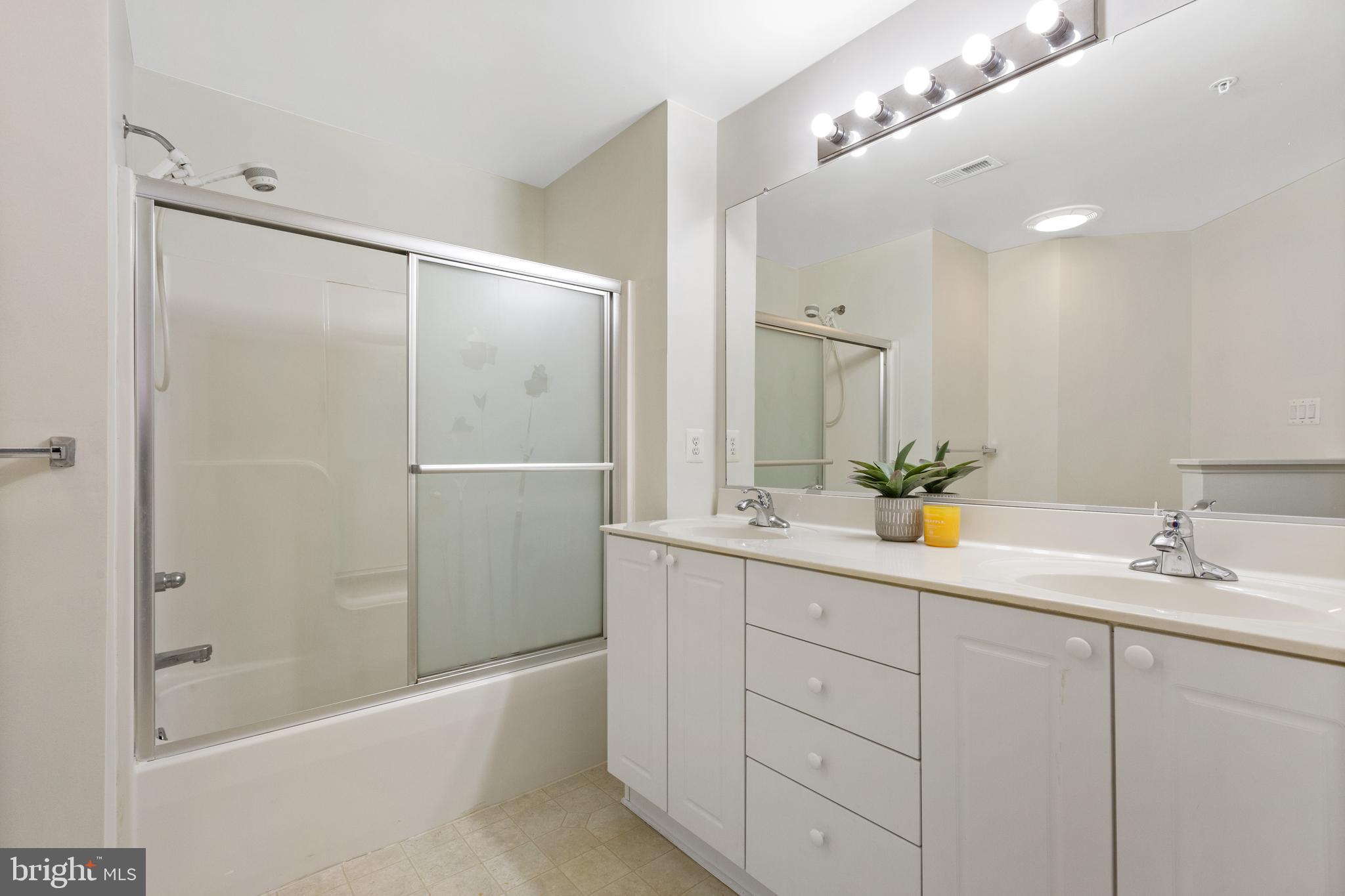 593 CAWLEY DRIVE 3 1D
