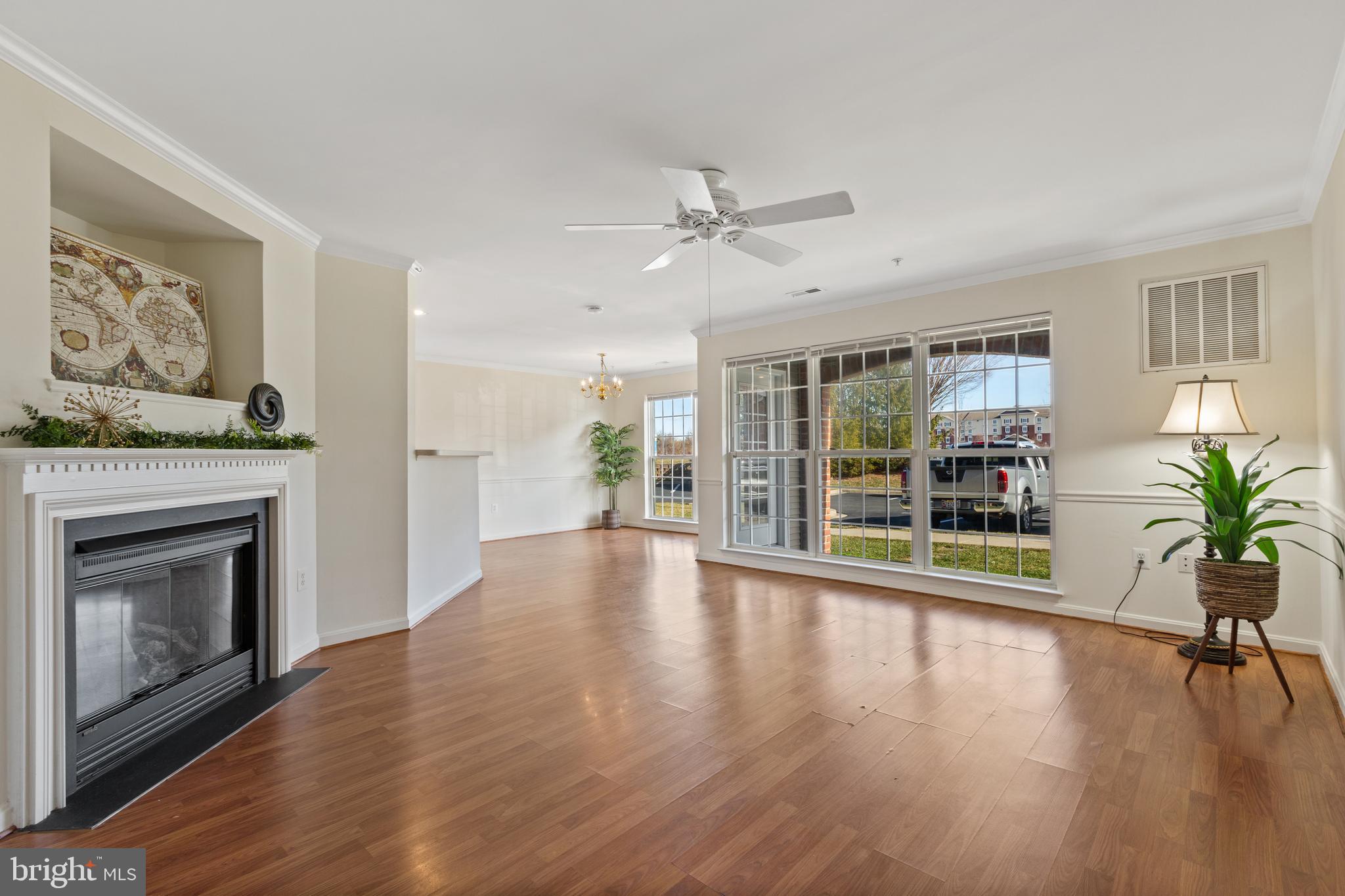 593 CAWLEY DRIVE 3 1D