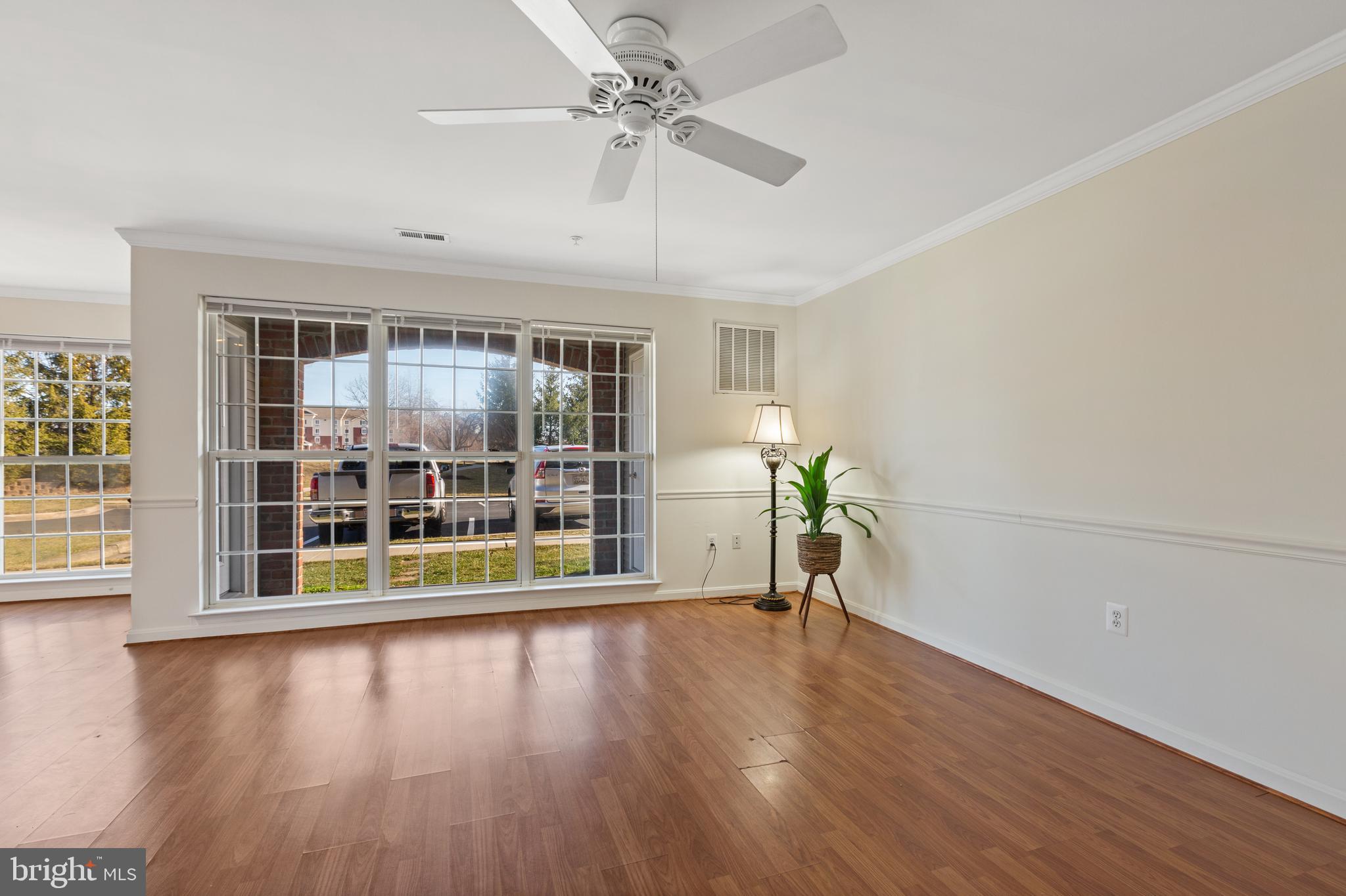 593 CAWLEY DRIVE 3 1D