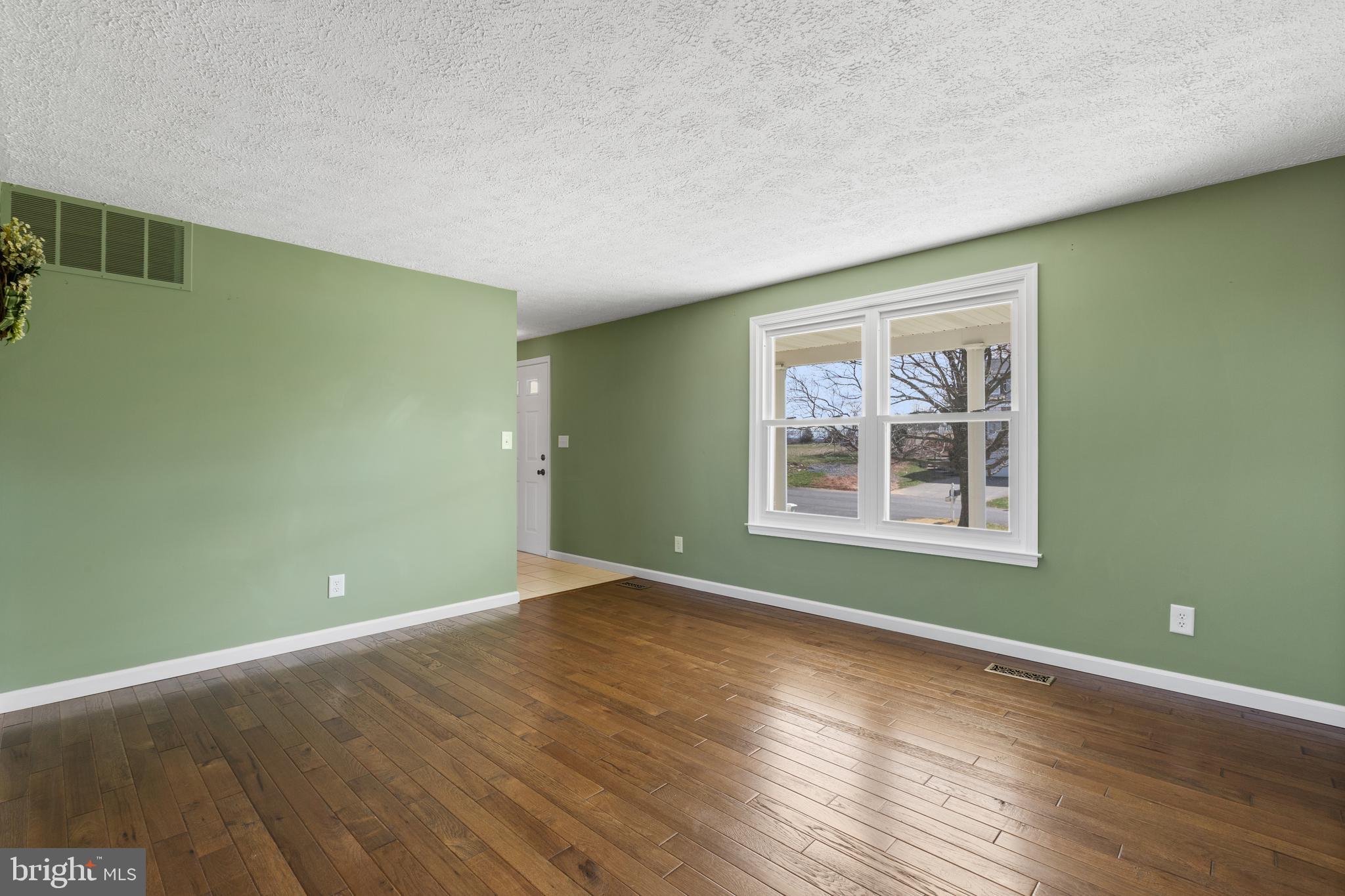 8210 BUCHANAN DRIVE