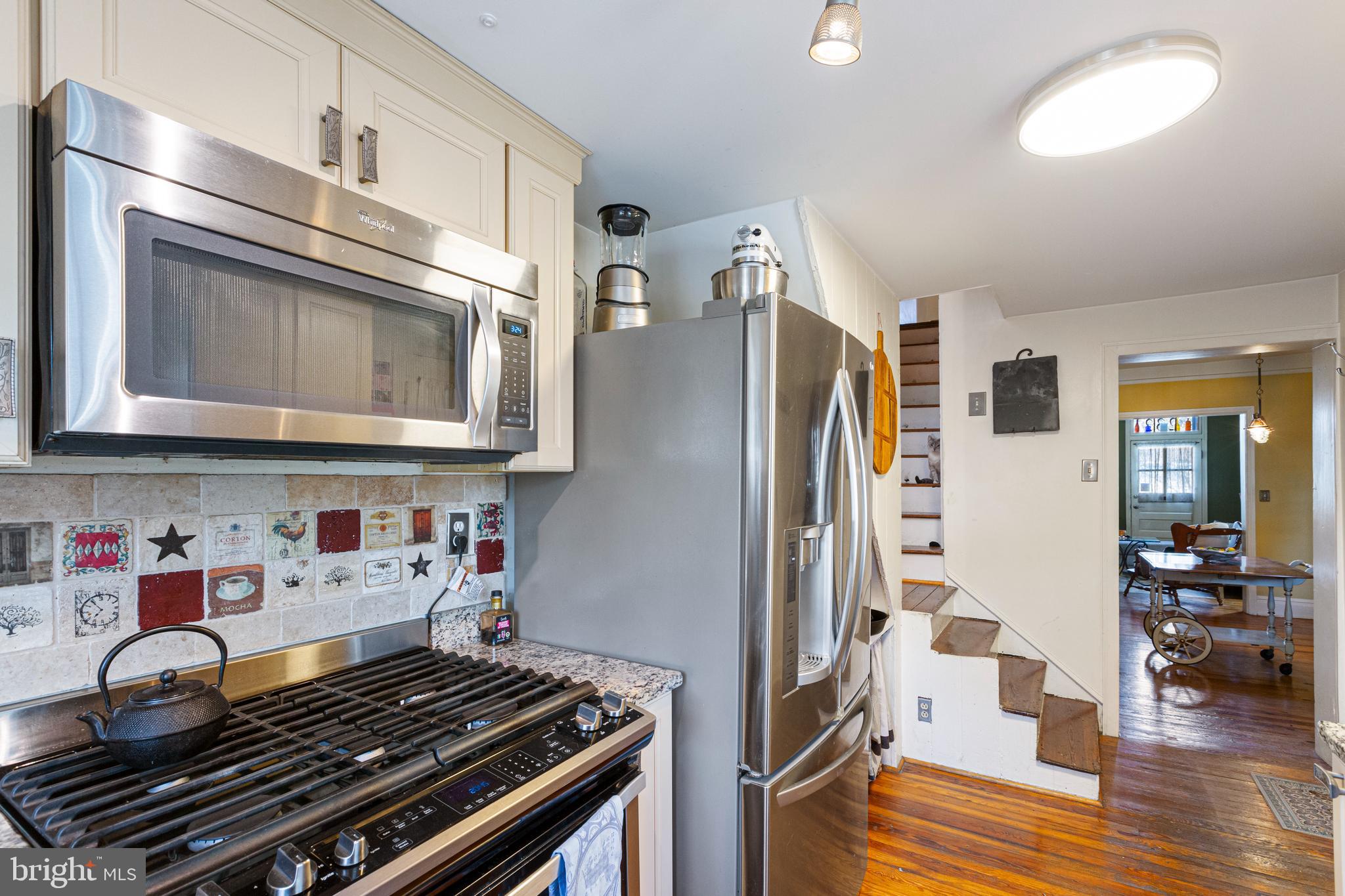 232 E 3RD STREET