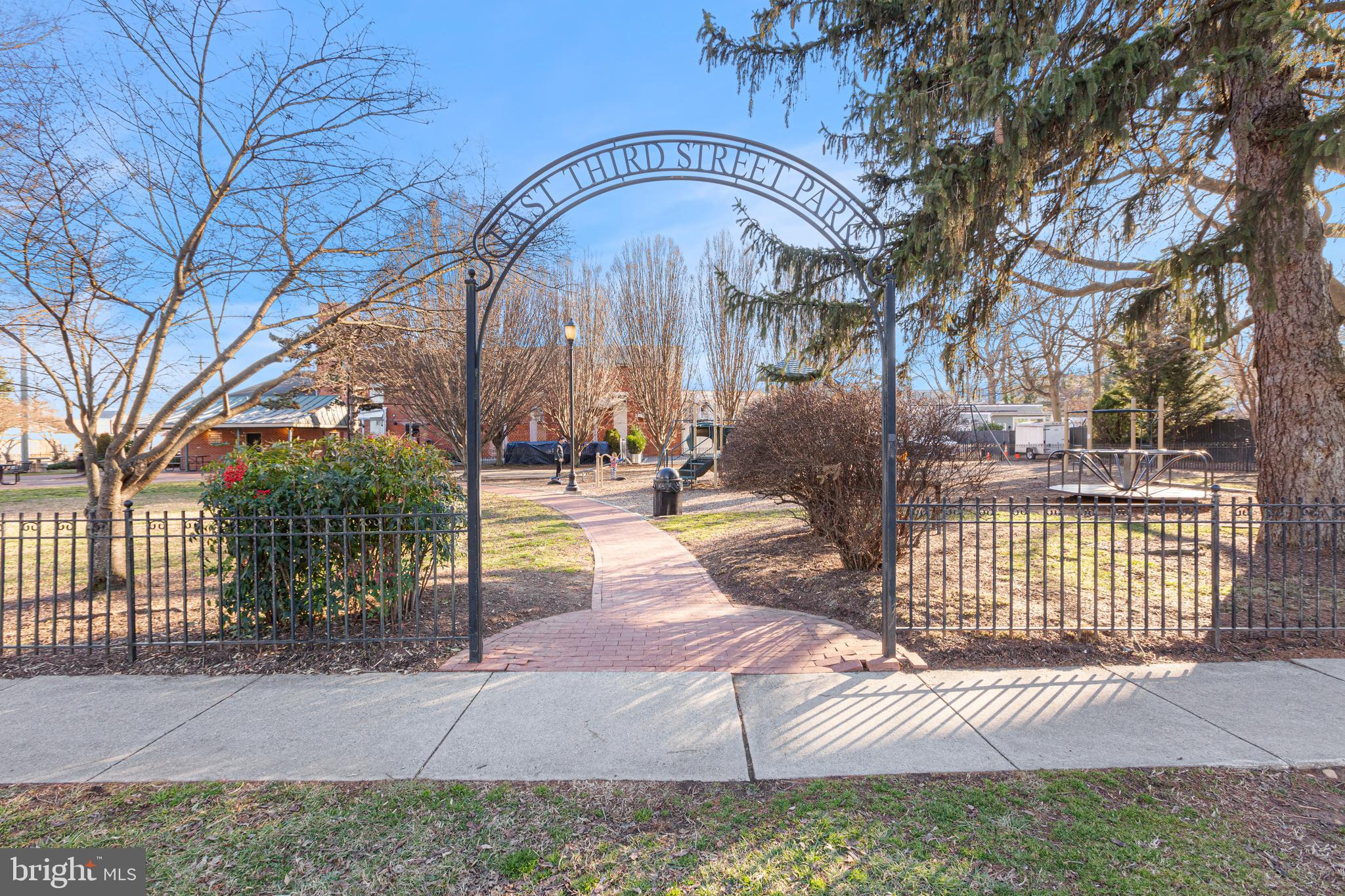 232 E 3RD STREET