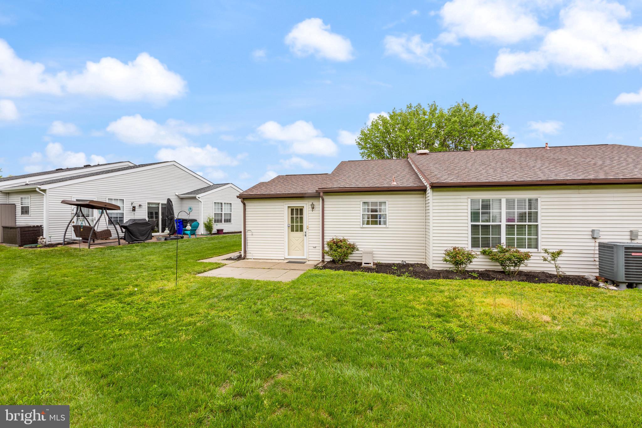 5677 BARBERRY COURT