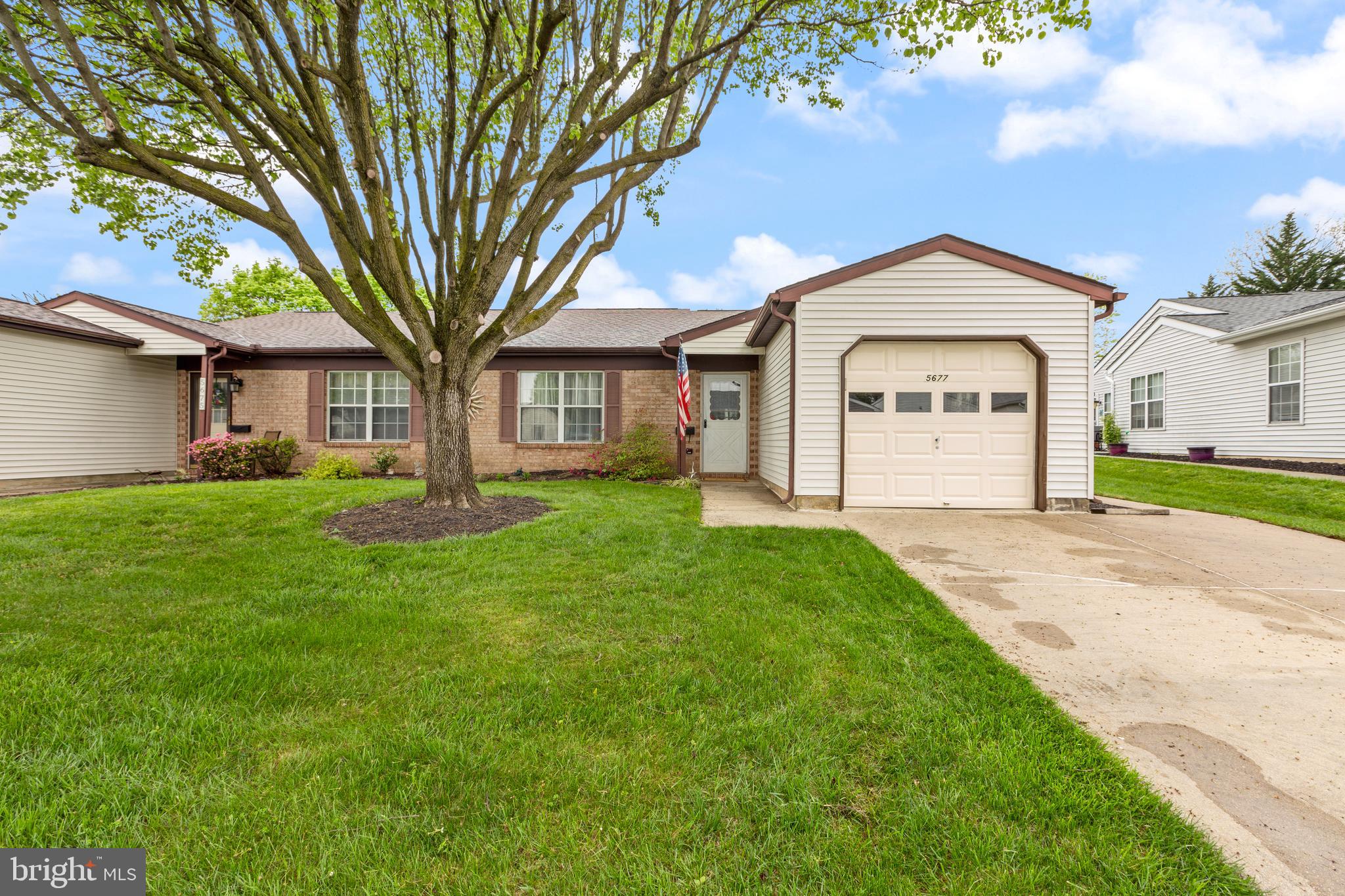 5677 BARBERRY COURT