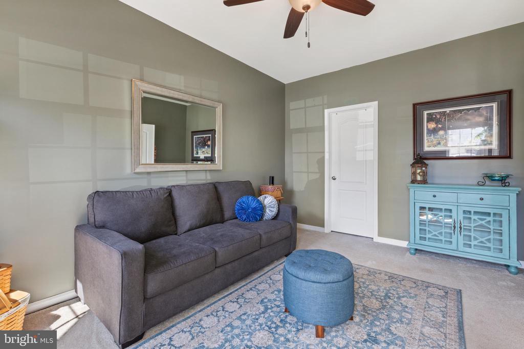 6391 BETTY LINTON LANE
