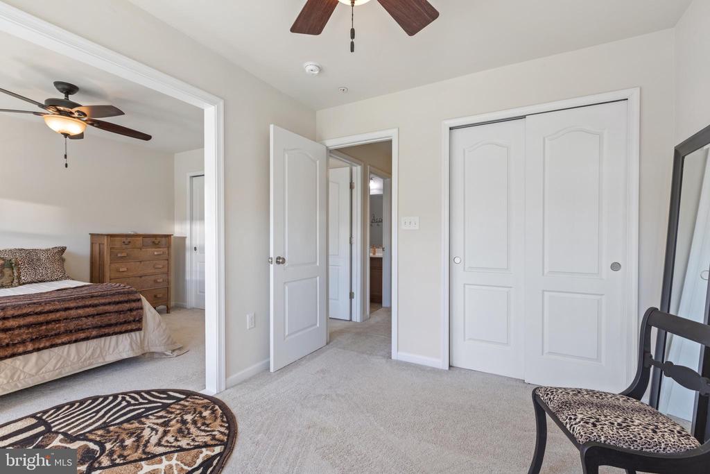 6391 BETTY LINTON LANE