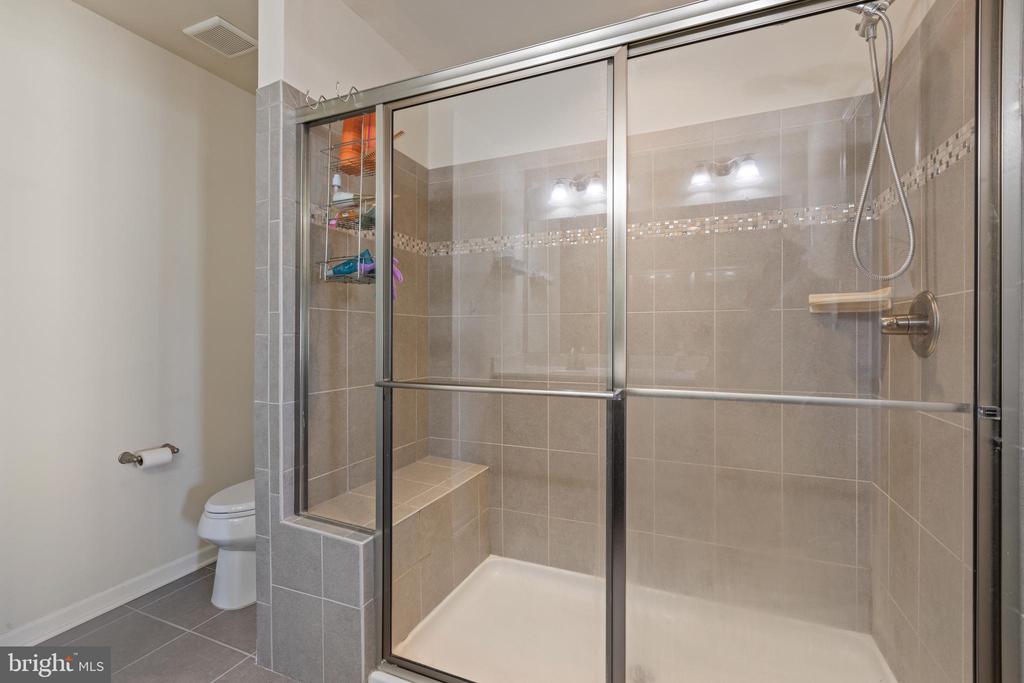 6391 BETTY LINTON LANE