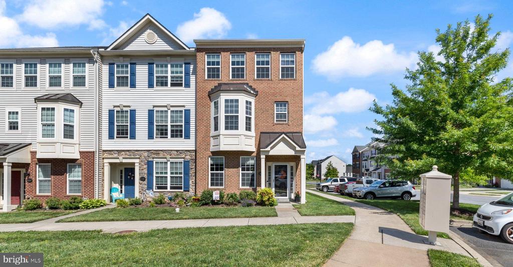 6391 BETTY LINTON LANE