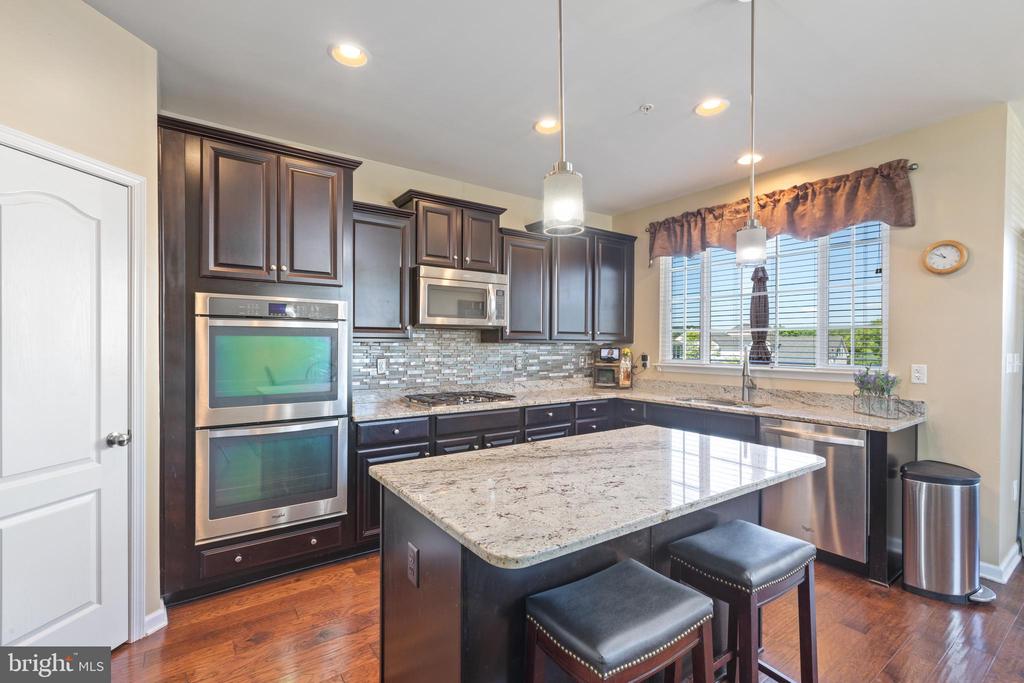6391 BETTY LINTON LANE