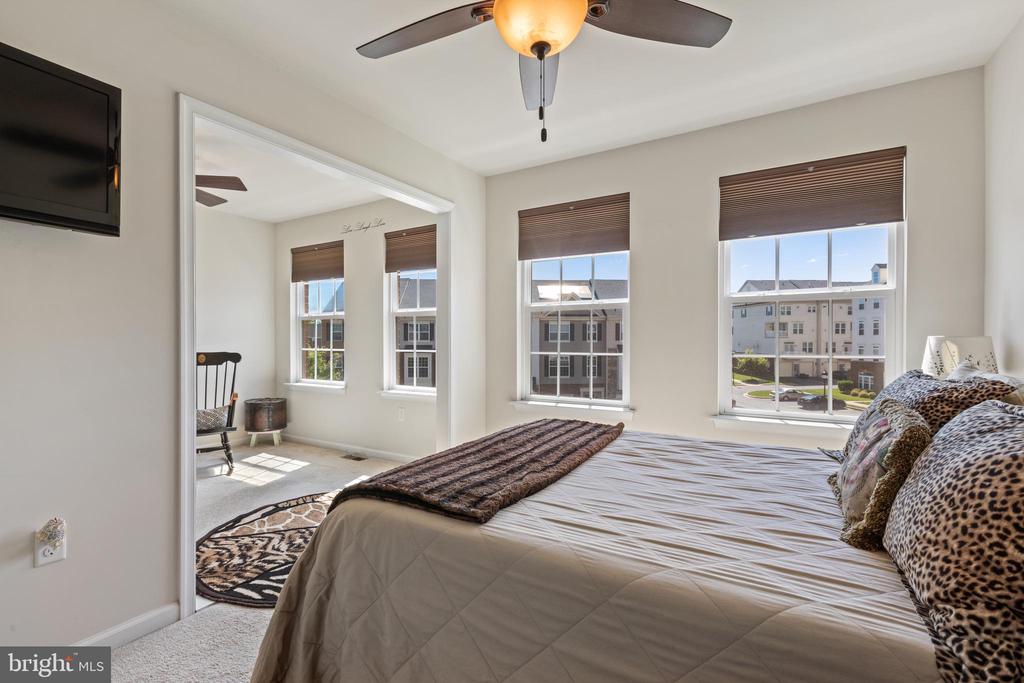 6391 BETTY LINTON LANE