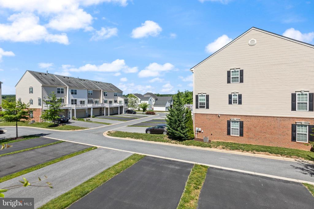 6391 BETTY LINTON LANE