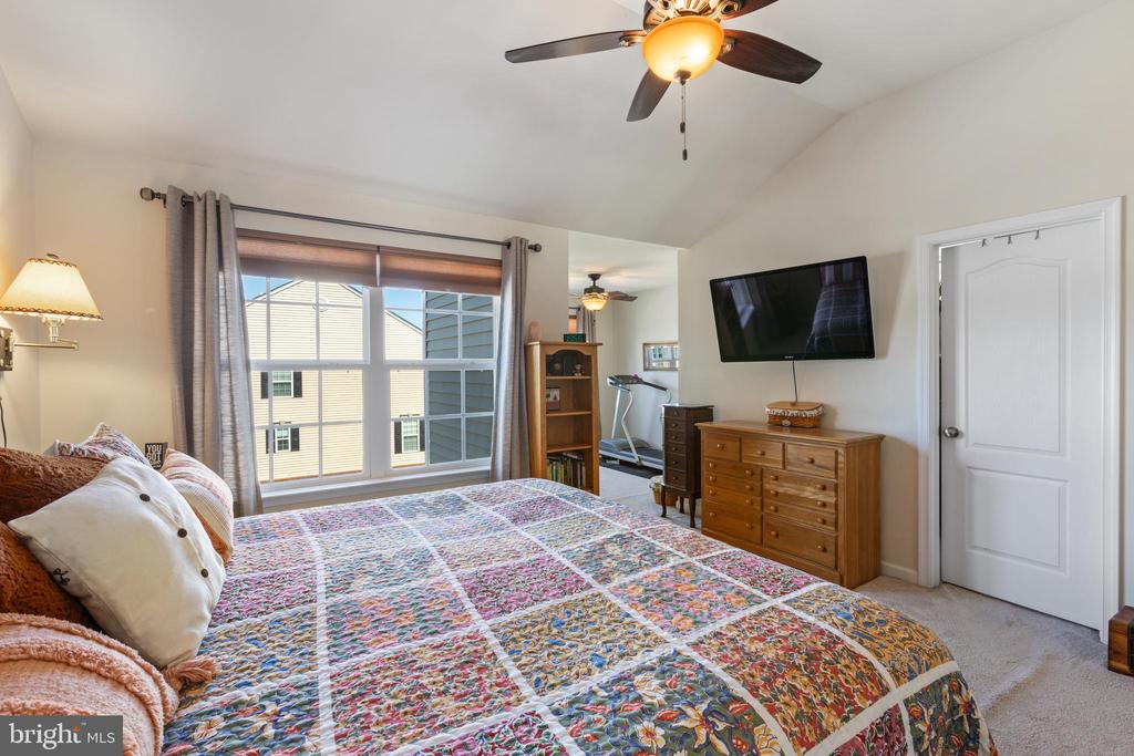 6391 BETTY LINTON LANE