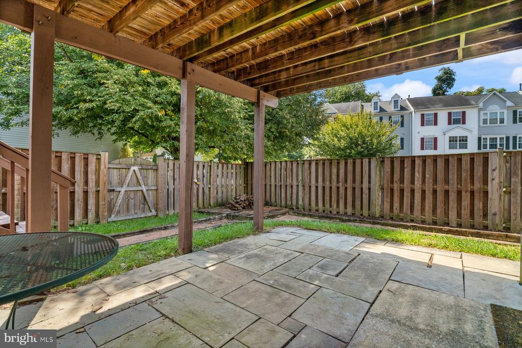 7139 OBERLIN CIRCLE