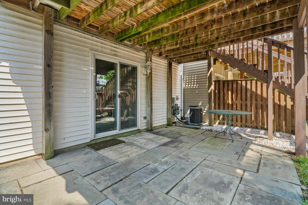 7139 OBERLIN CIRCLE
