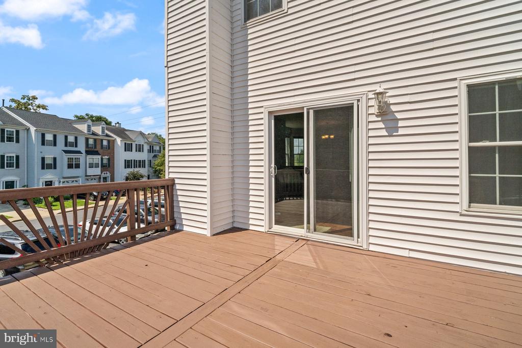 7139 OBERLIN CIRCLE