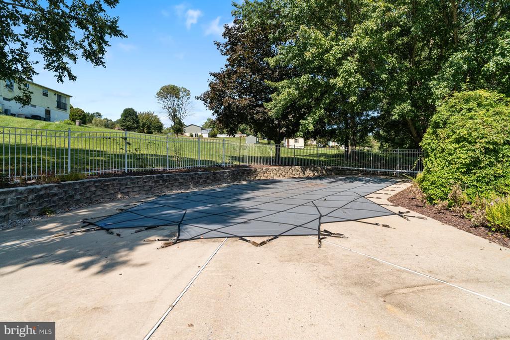 11986 ARLINGTON MILL ROAD