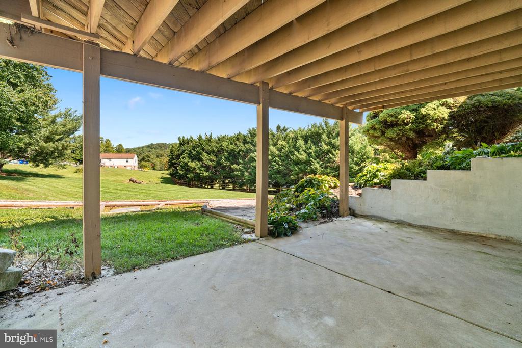 11986 ARLINGTON MILL ROAD