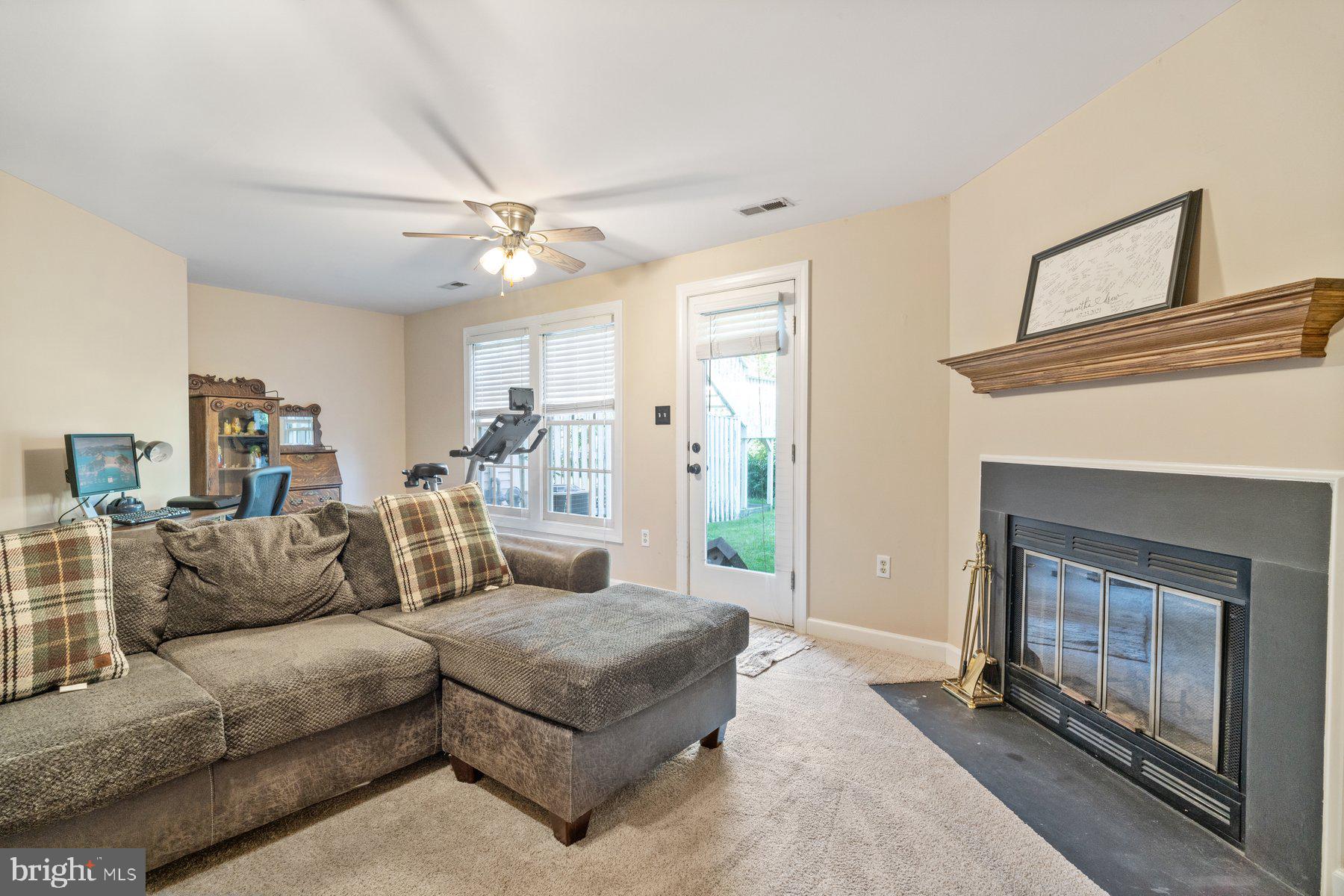 5220 BAMBURG COURT