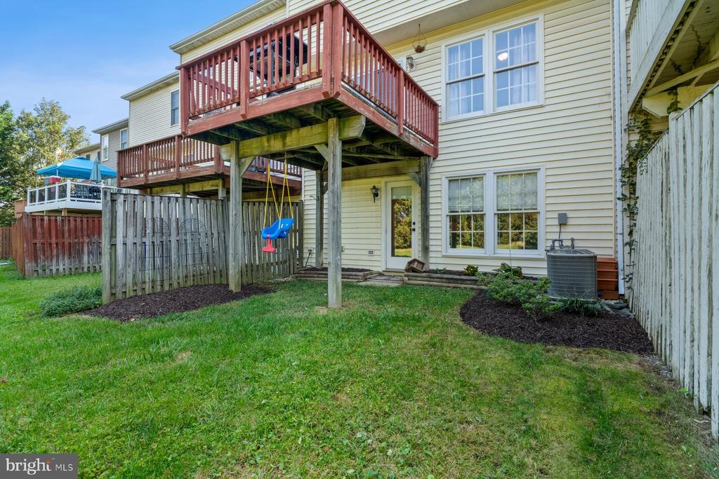 5220 BAMBURG COURT