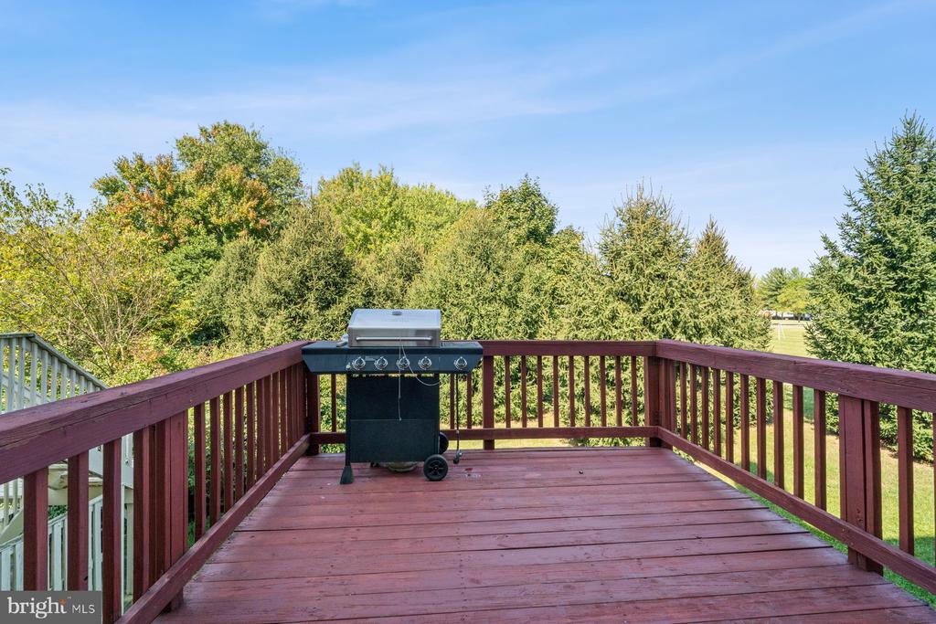 5220 BAMBURG COURT