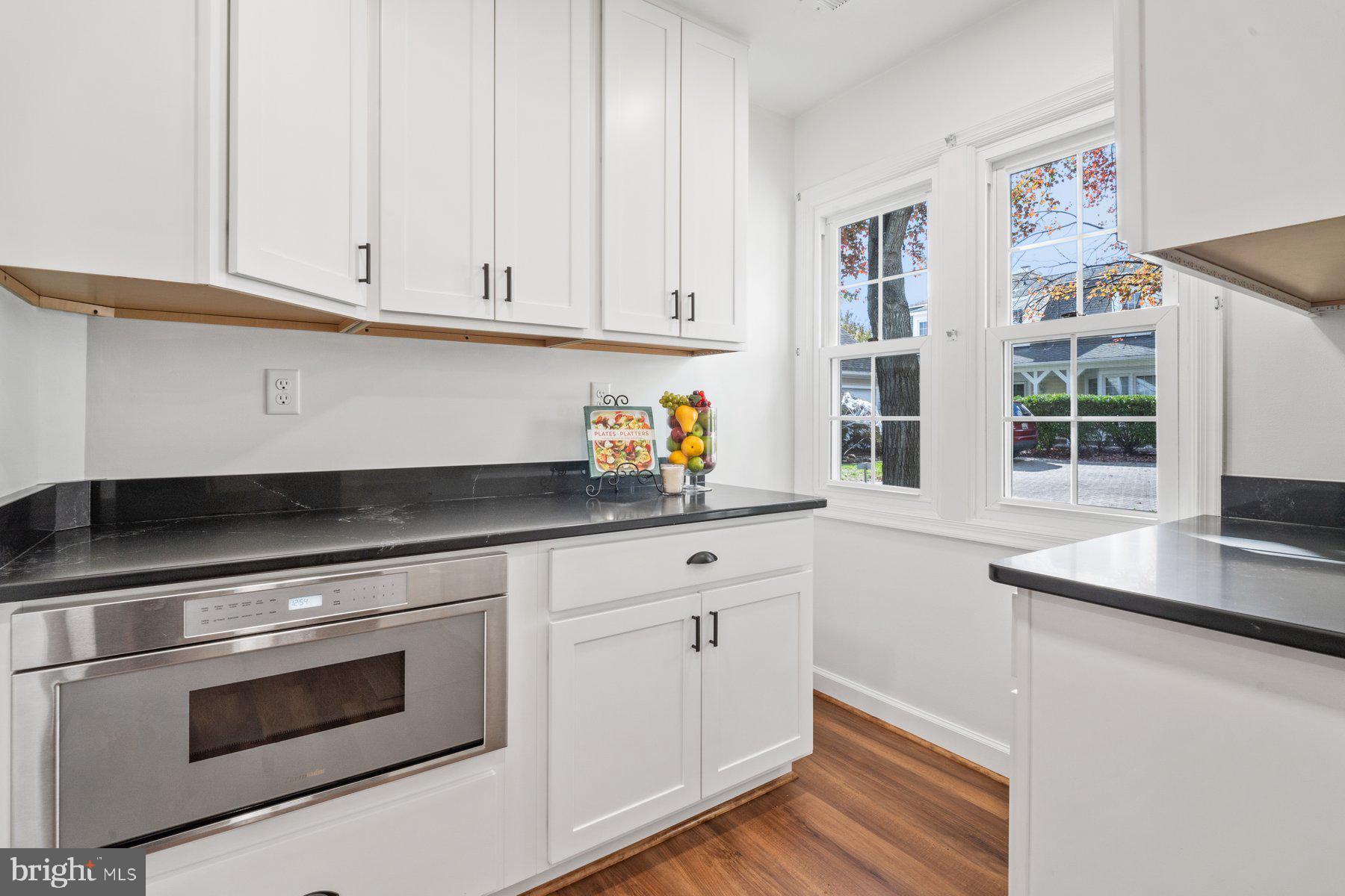 2484 BEAR DEN ROAD
