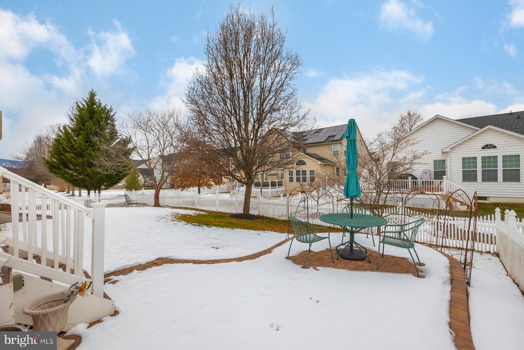 105 BIERSTADT COURT