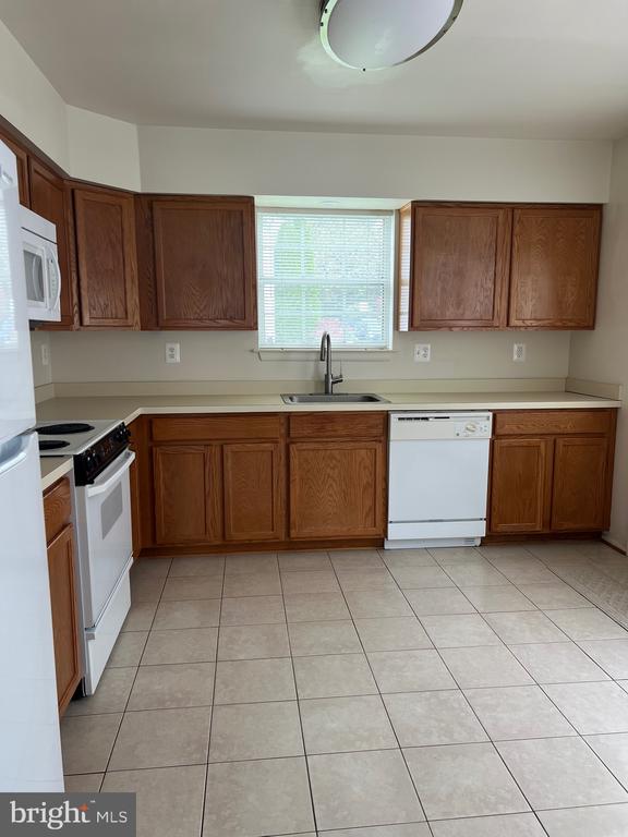 5814 BOX ELDER COURT