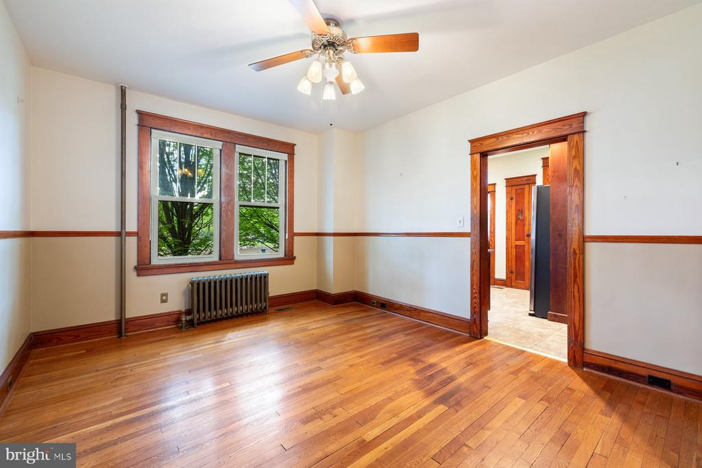 214 CARROLL PARKWAY